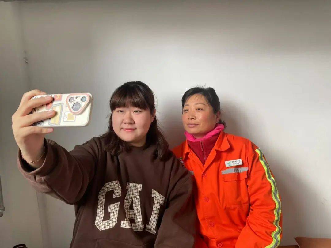 “凌霜绽放”张东梅:三代环卫人的传承者