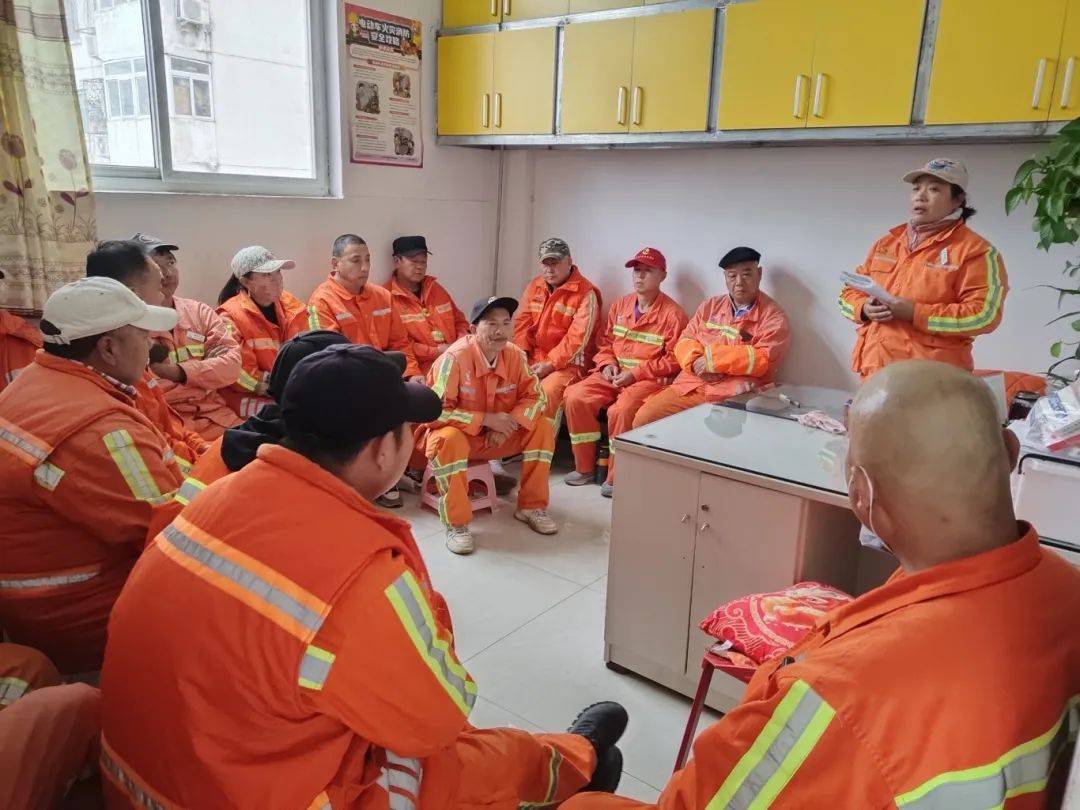 “凌霜绽放”张东梅:三代环卫人的传承者