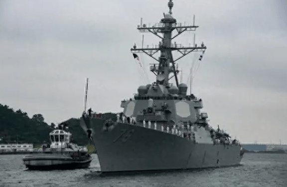 终于封海!“大鱼”全部冒头!解放军不再口头警告,突发震撼一幕