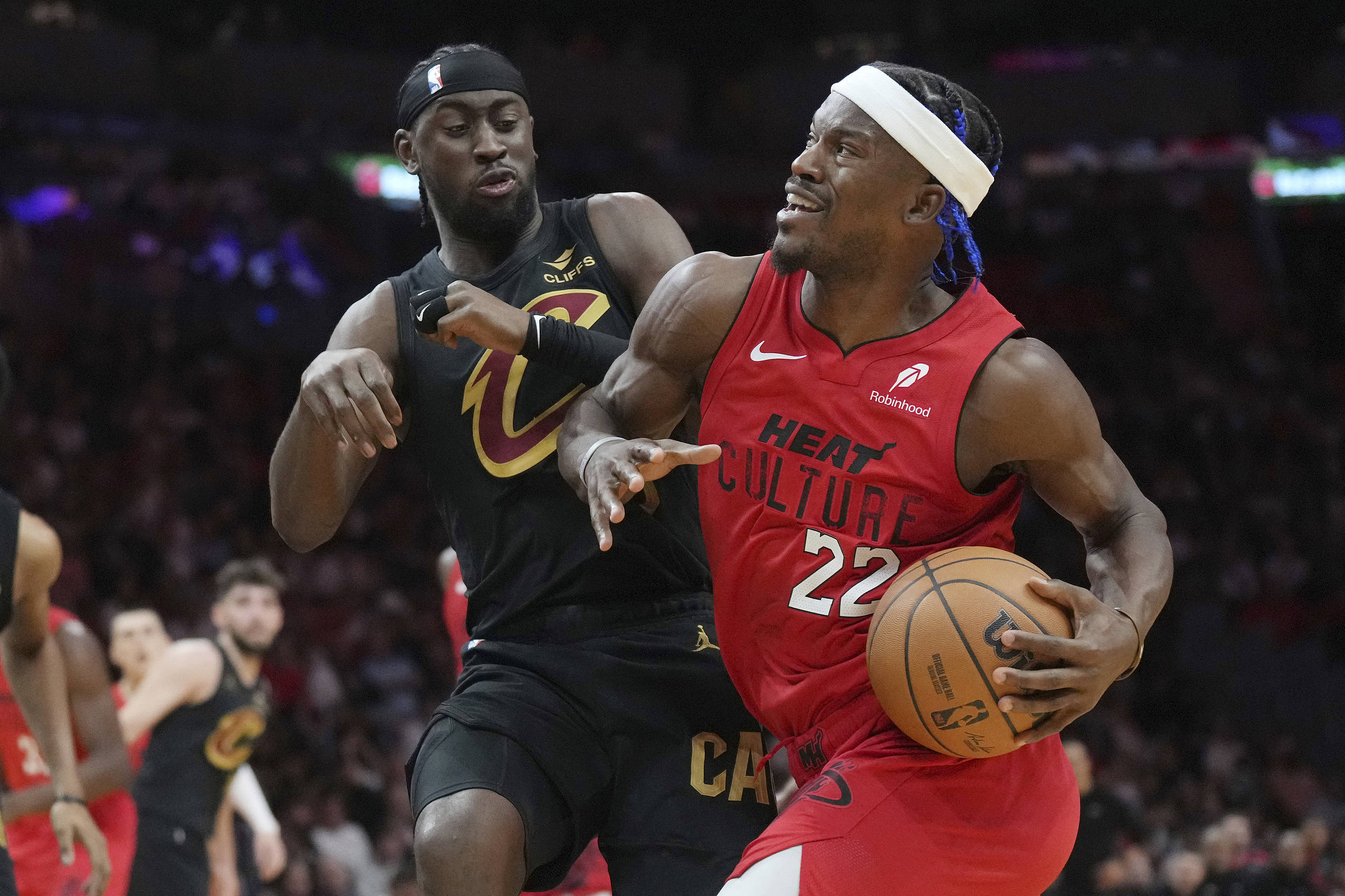 勇士交易巴特勒的动力,是库里那颗不甘平庸的心