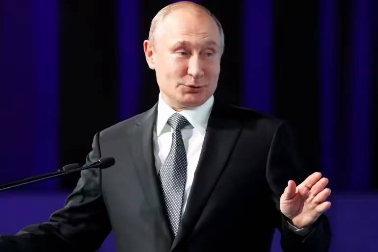 中俄关系生变?当着王外长的面,拉夫罗夫对华称呼变了,释放重磅信号