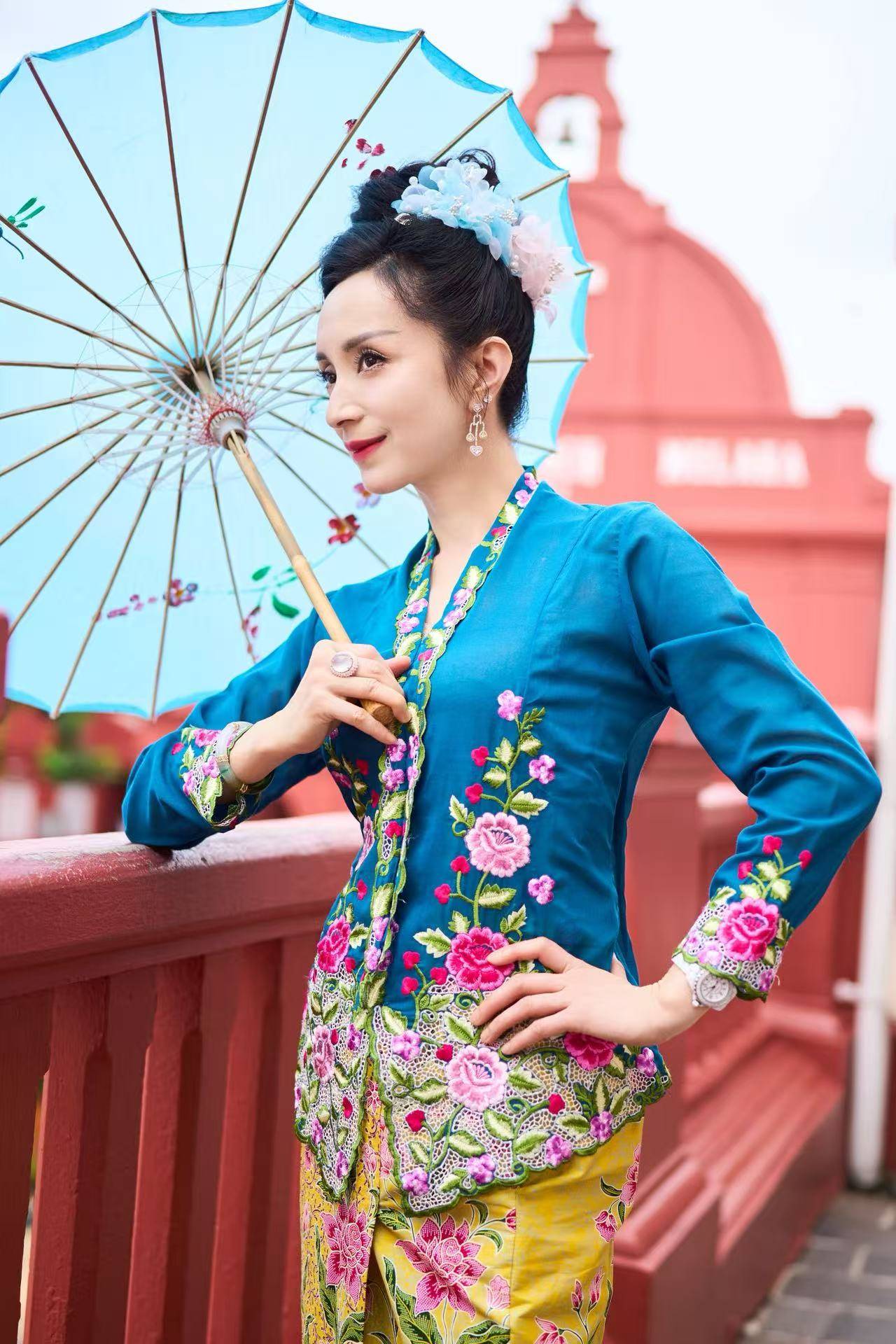 秋风寄明月,歌声暖归途 汤灿新歌《故乡明月光》谱尽游子心声