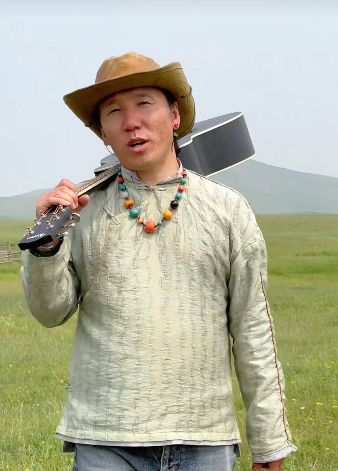 300万粉丝的网红去世，家人发视频称欲进一步尸检