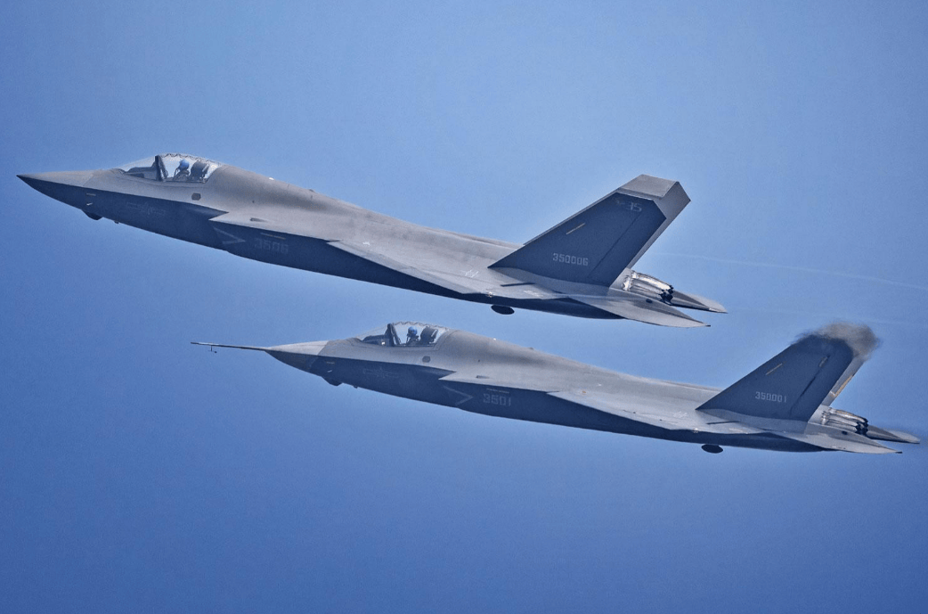 外媒惊呼:歼-35已服役60架!2年之后,中国五代机将年产200架?